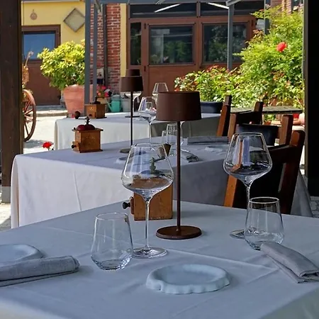 Cascina Vittoria Restaurant Lab & Rognano